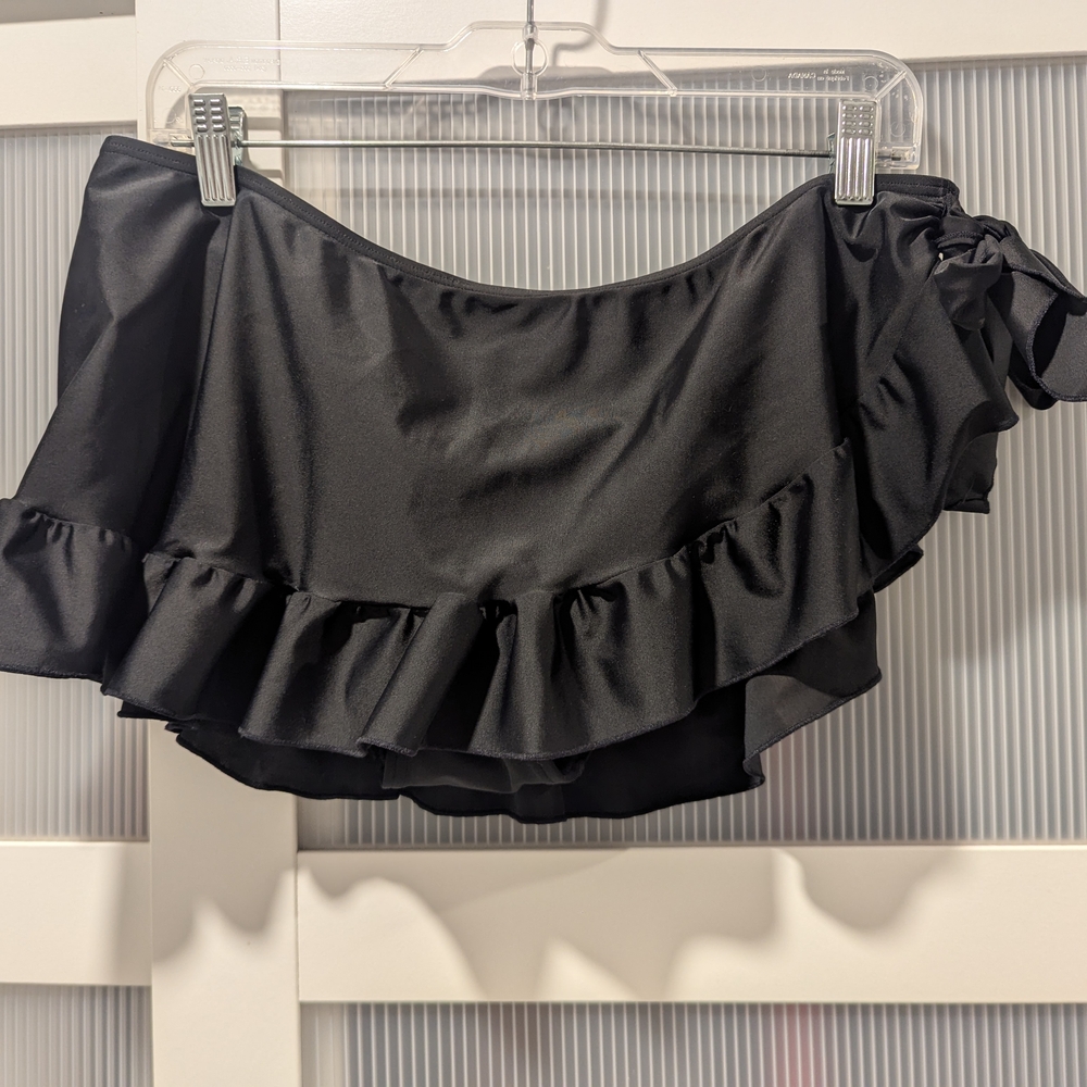 Black Bikini Bottom With Ruffled Skirt